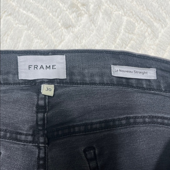 FRAME Le Nouveau Cropped Mid Rise Straight Leg Jeans - Picture 4 of 11